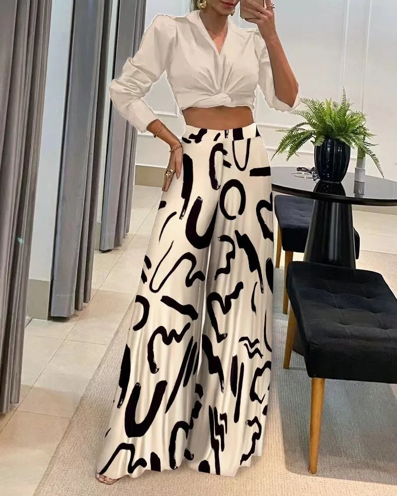 Weit geschnittene Damenhose mit abstraktem Muster – Charlotte