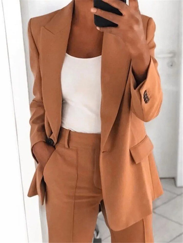 Damen Anzug Set mit Blazer – Elegantes Zweiteiler Outfit mit Blazer und Hose – Perfekt fürs Büro