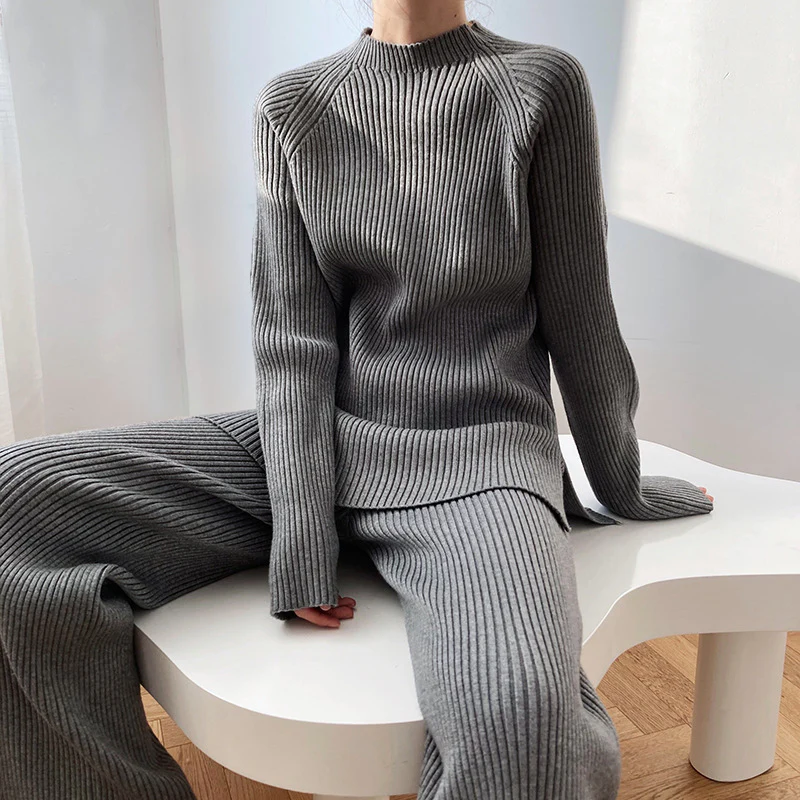Bianca - Zweiteiliges Strickset für Damen