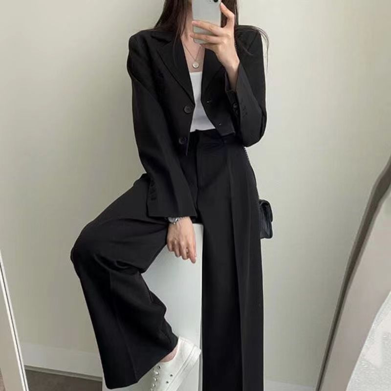 Trinity | Eleganter zweiteiliger Anzug für Damen
