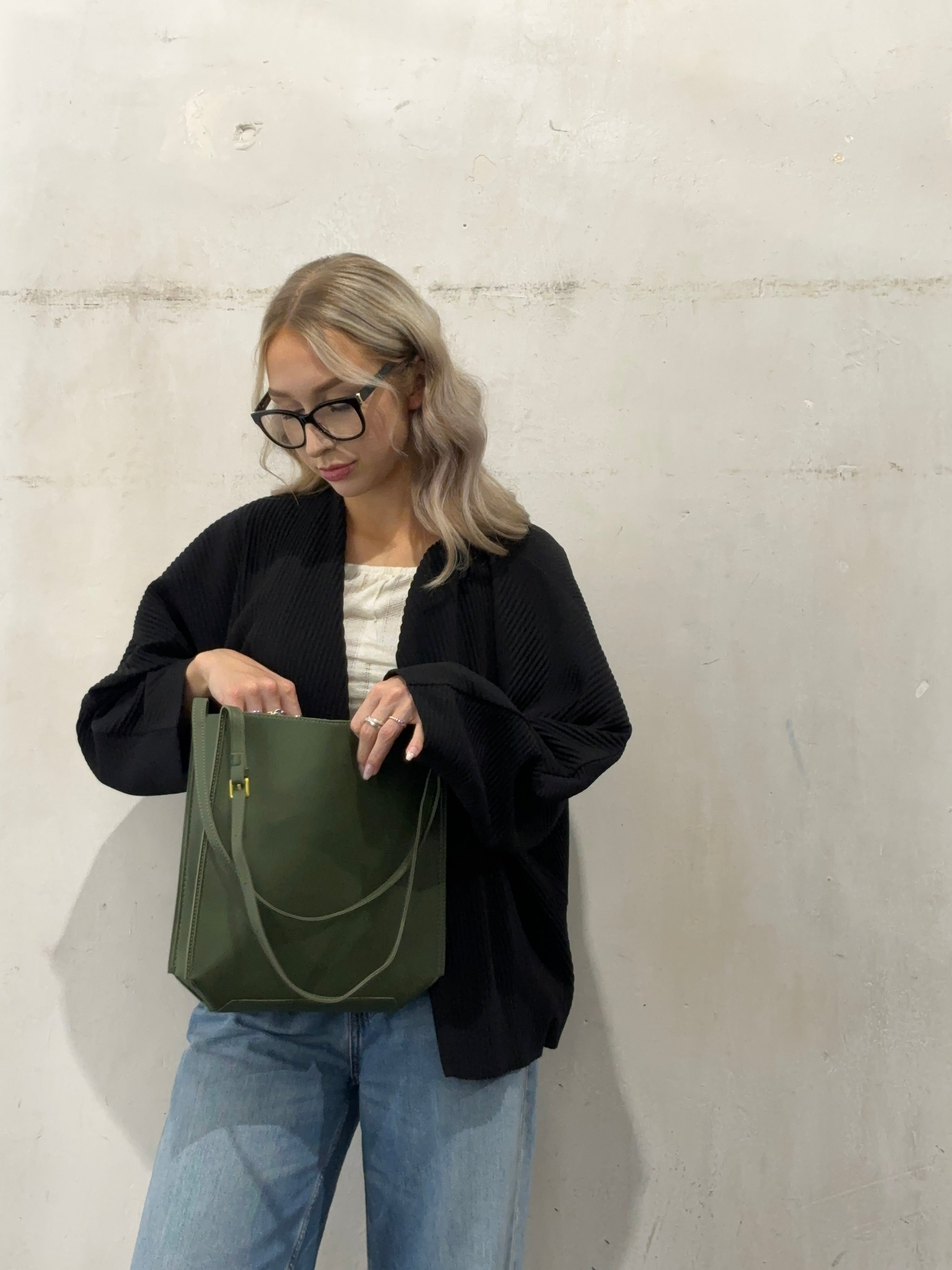 KHELA™ | MINIMALISTISCHE UMHÄNGETASCHE