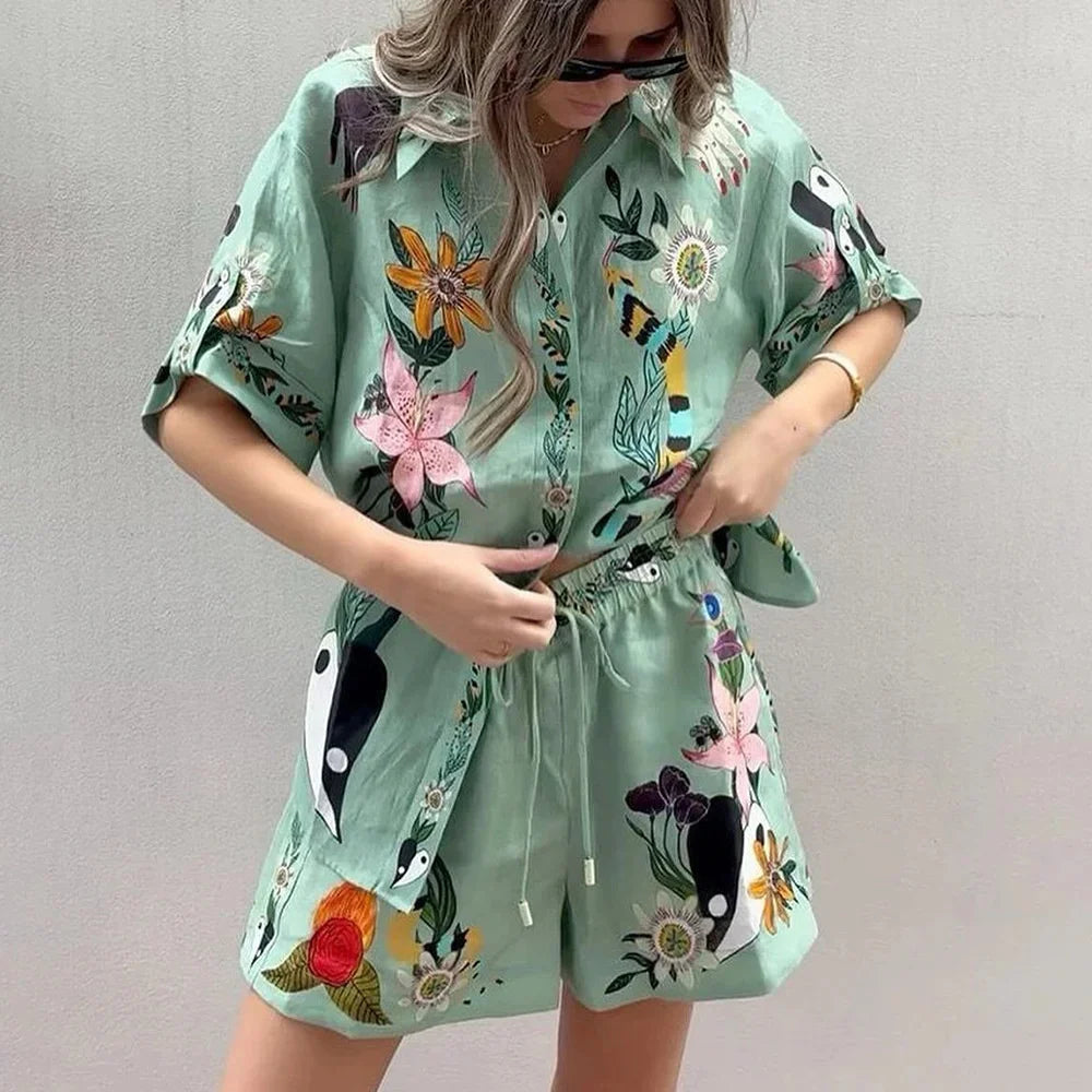 Clemence - Zweiteiliges Set mit Bedrucktem Hemd und Shorts