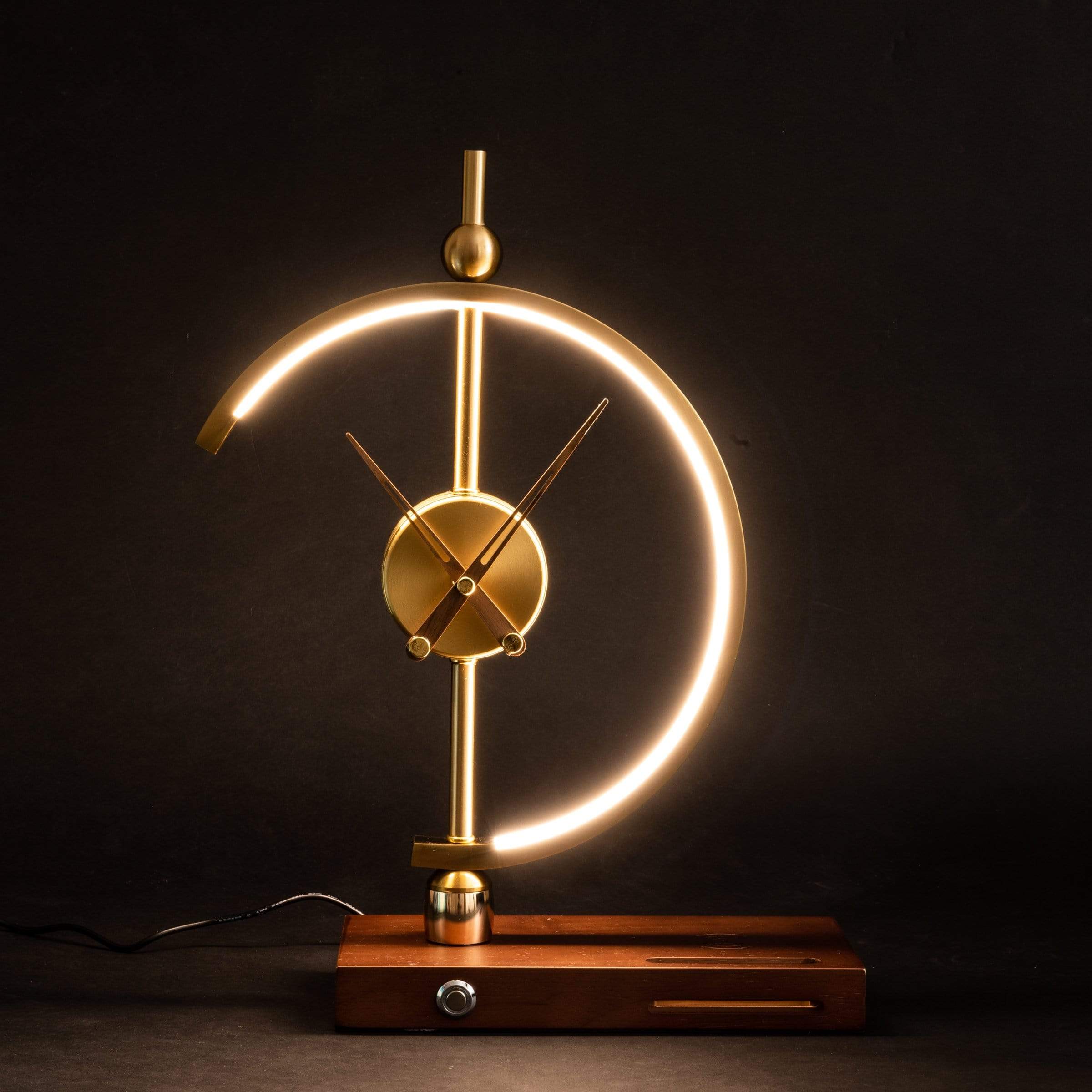 ZenClock | Multifunktionale Tischlampe mit Uhr und Ladefunktion