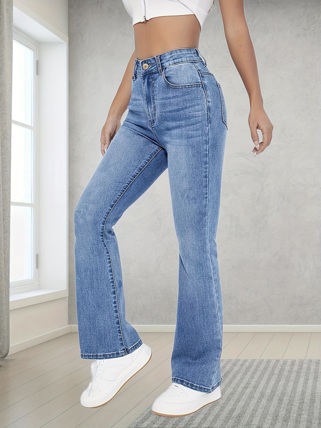 Selena - Bootcut-Jeans Sommer Trend Hellblau