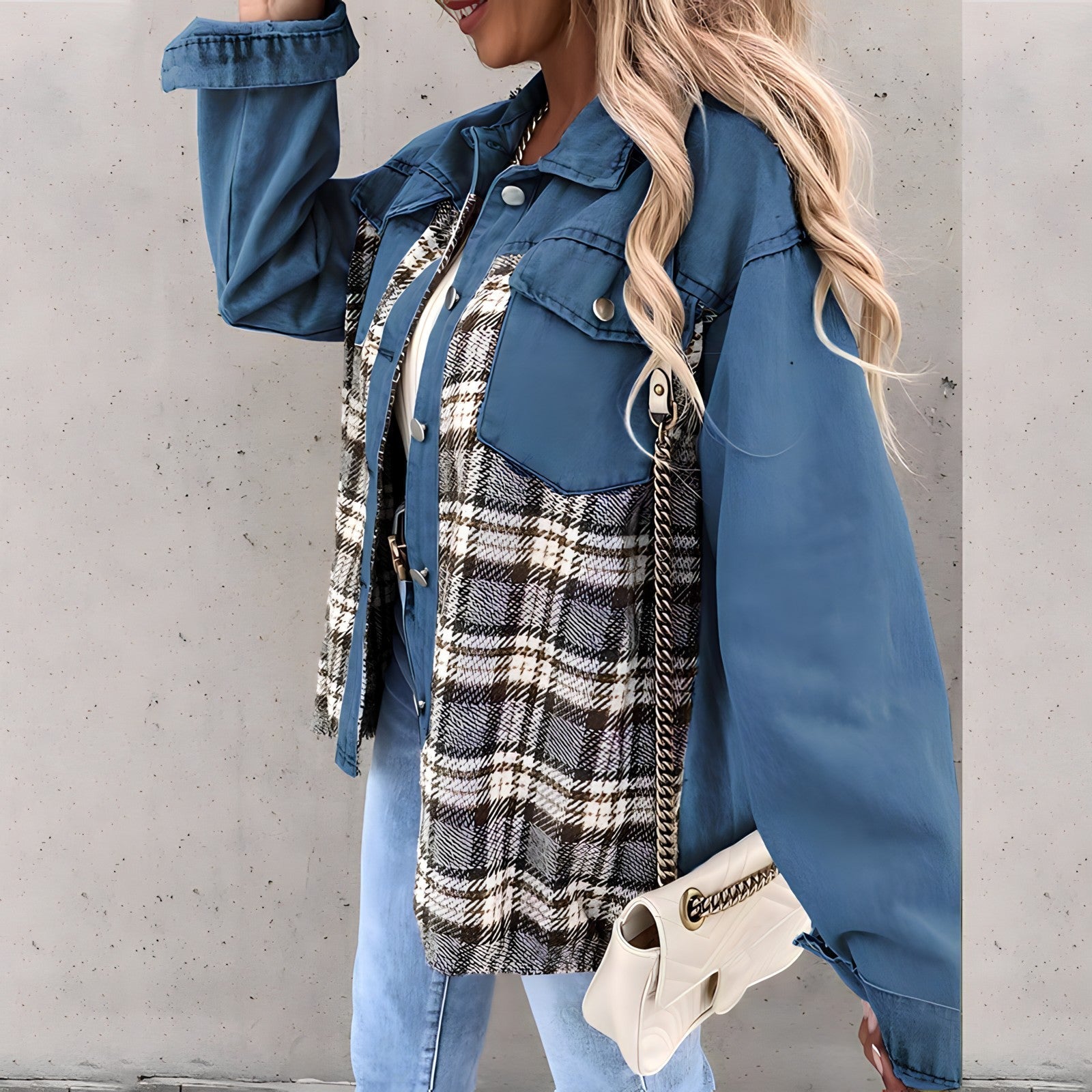 Mika Plaid Jacket | Trendige karierte Jacke in Übergröße für Frauen