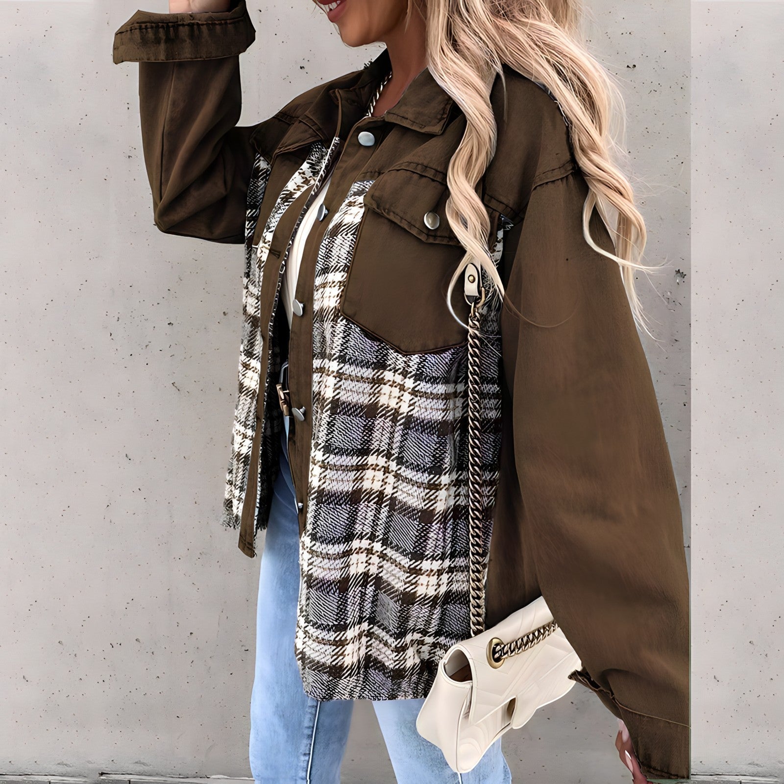 Mika Plaid Jacket | Trendige karierte Jacke in Übergröße für Frauen