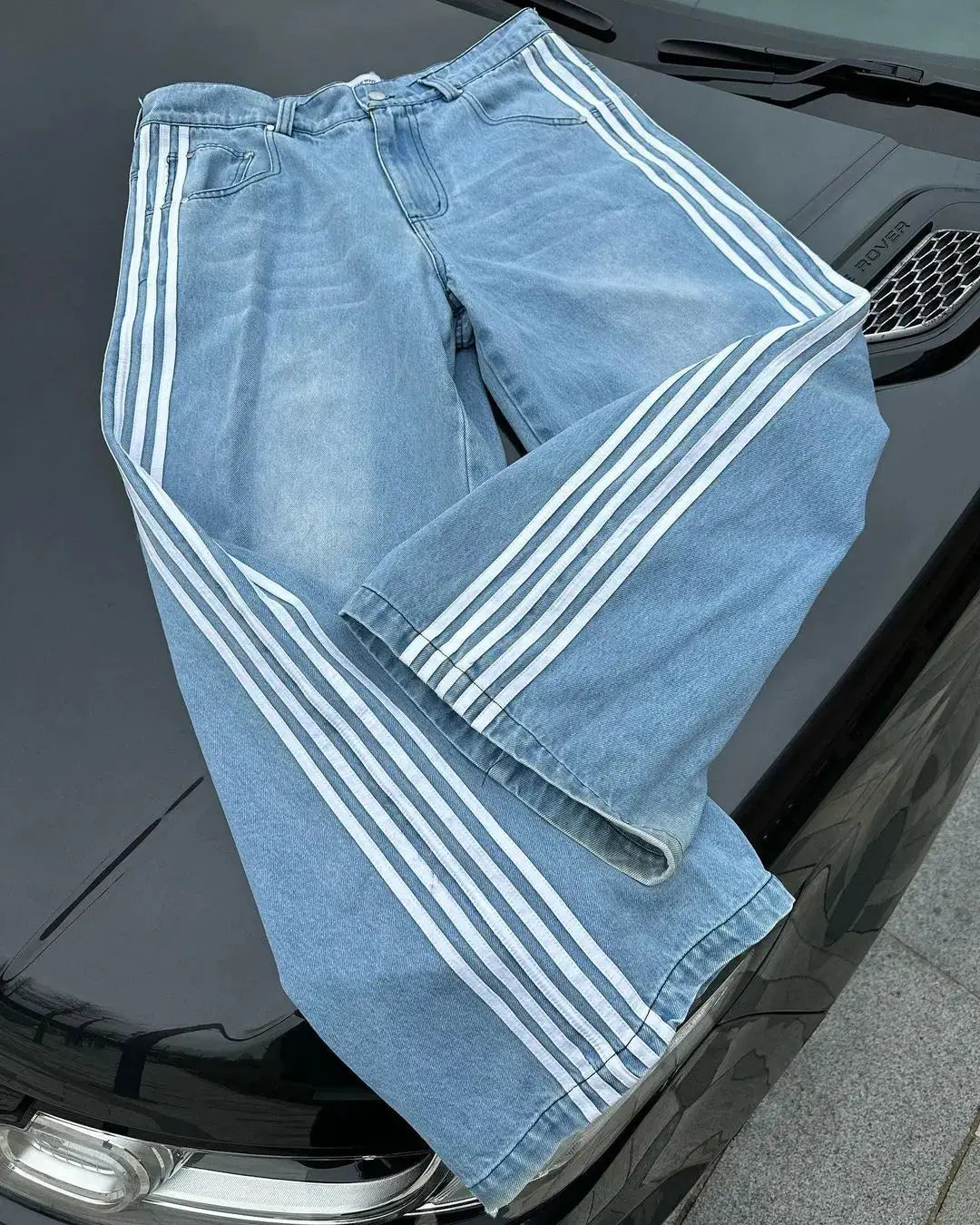 Y2K Baggy Jeans mit hoher Taille mit Seitenstreifen - lässige Streetwear-Hose im Retro-Stil